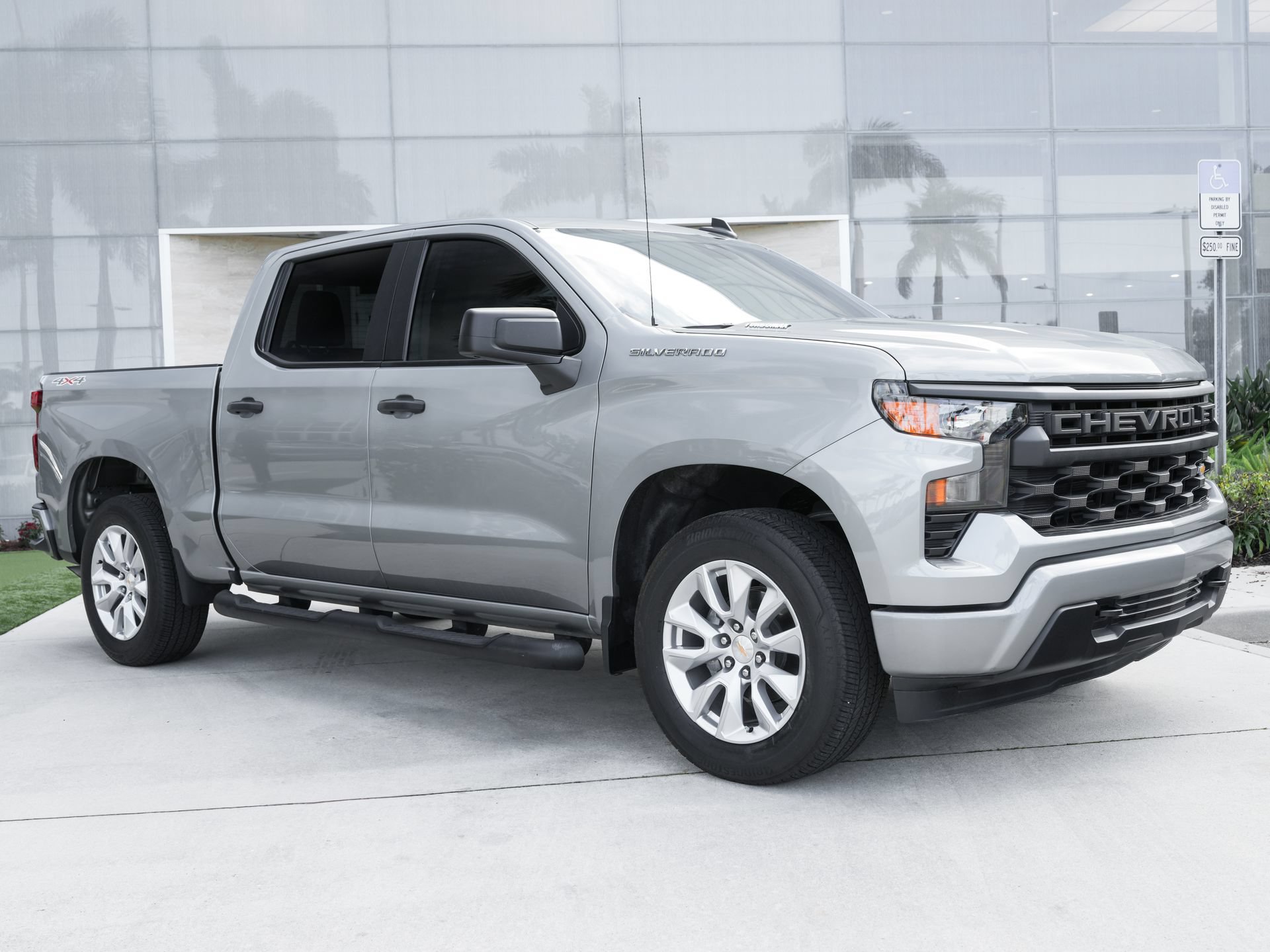 chevrolet silverado 1500 2025 3GCPKBEK7SG141046 image chevrolet silverado 1500 2025 3GCPKBEK7SG141046 image